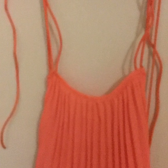 Oversized dresses with plies high-low - Picture 4 of 11